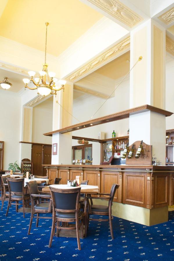 Hotel Slavie Pelhřimov Extérieur photo